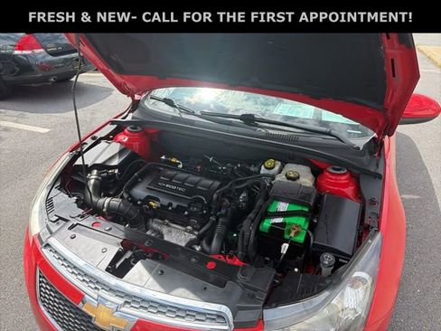Used 2014 Chevrolet Cruze LT image 11