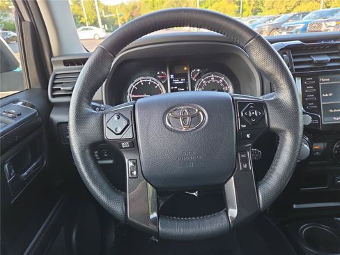 Used 2024 Toyota 4Runner TRD Off-Road Premium w/ Off Road Premium Plus Package AWD/4WD image 15
