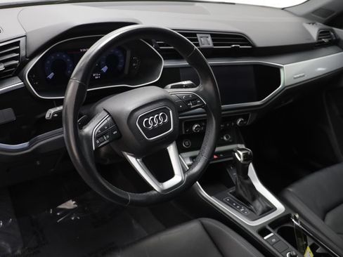 Used 2021 Audi Q3 2.0T Premium AWD/4WD image 6