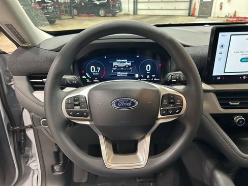 New 2026 Ford Explorer Active image 15