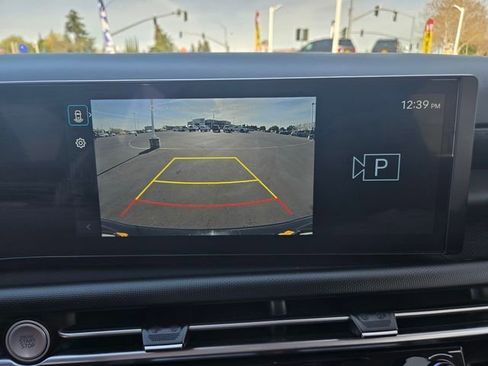 Used 2025 Hyundai Tucson SEL image 14