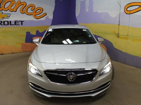 Used 2017 Buick LaCrosse Essence FWD image 6