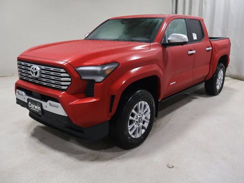 Used 2026 Toyota Tacoma Limited AWD/4WD image 3