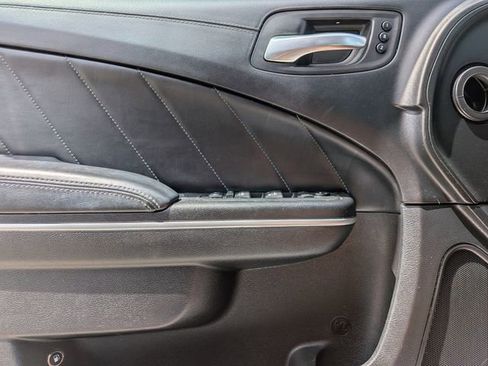 Used 2019 Dodge Charger SXT w/ Plus Group image 26