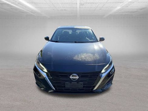 Used 2023 Nissan Altima 2.5 SV w/ SV Premium Package AWD/4WD image 22
