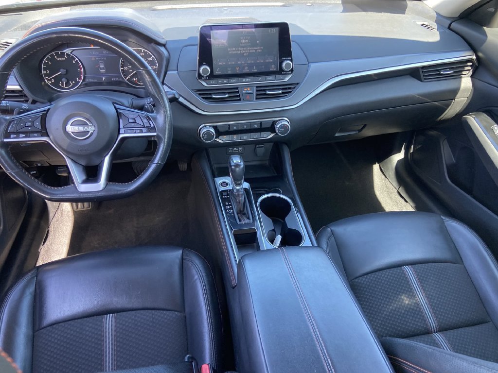 Used 2024 Nissan Altima 2.5 SR FWD image 15