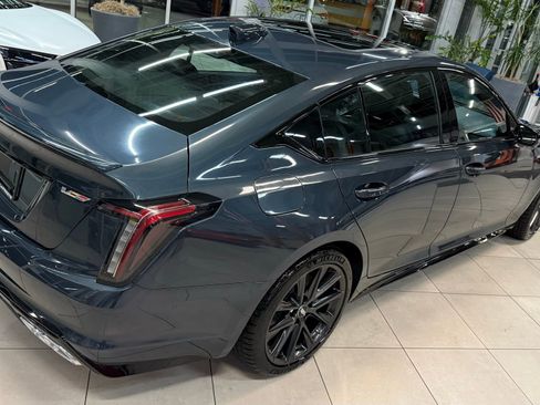 Used 2025 Cadillac CT5 V image 11