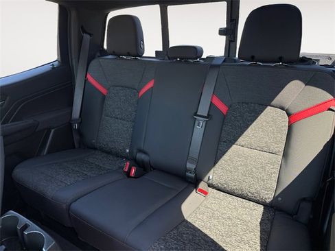 Used 2023 Chevrolet Colorado Z71 w/ Z71 Convenience Package 2 image 13