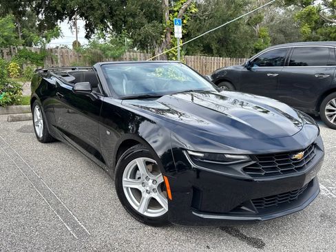 Used 2023 Chevrolet Camaro LT RWD image 11