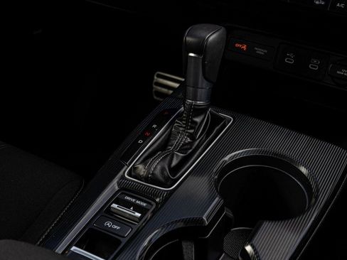 Used 2025 Honda Civic Sport image 26