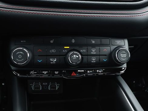 New 2026 Dodge Durango GT w/ Blacktop Package RWD image 18