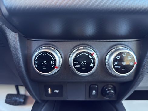 Used 2025 Mitsubishi Outlander Sport AWD image 22