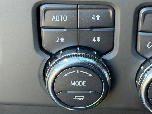 Used 2024 GMC Sierra 1500 Denali w/ Denali Reserve Package image 17