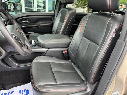Used 2024 Nissan Titan PRO-4X w/ Pro-4x Convenience Package AWD/4WD image 5