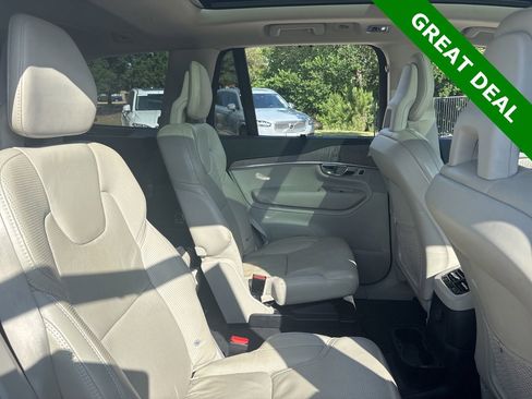 Used 2021 Volvo XC90 T8 Inscription w/ Advanced Package AWD/4WD image 10