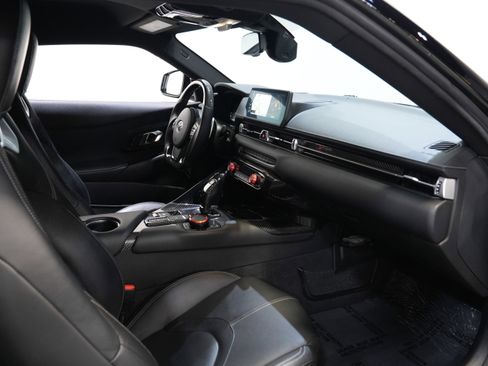 Used 2021 Toyota Supra Premium w/ Driver Assist Package image 30