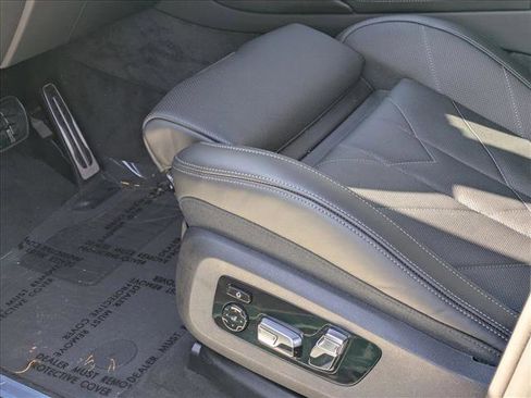 New 2026 BMW XM Label Red image 4