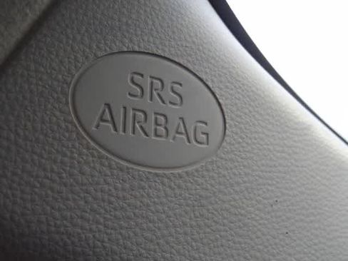 Used 2024 Toyota Corolla LE FWD image 19