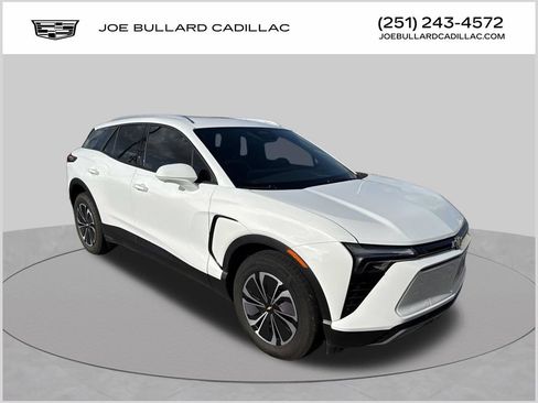 Used 2024 Chevrolet Blazer EV LT AWD/4WD image 1