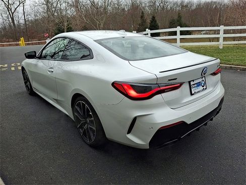 Used 2023 BMW 440i xDrive Coupe w/ Premium Package image 4