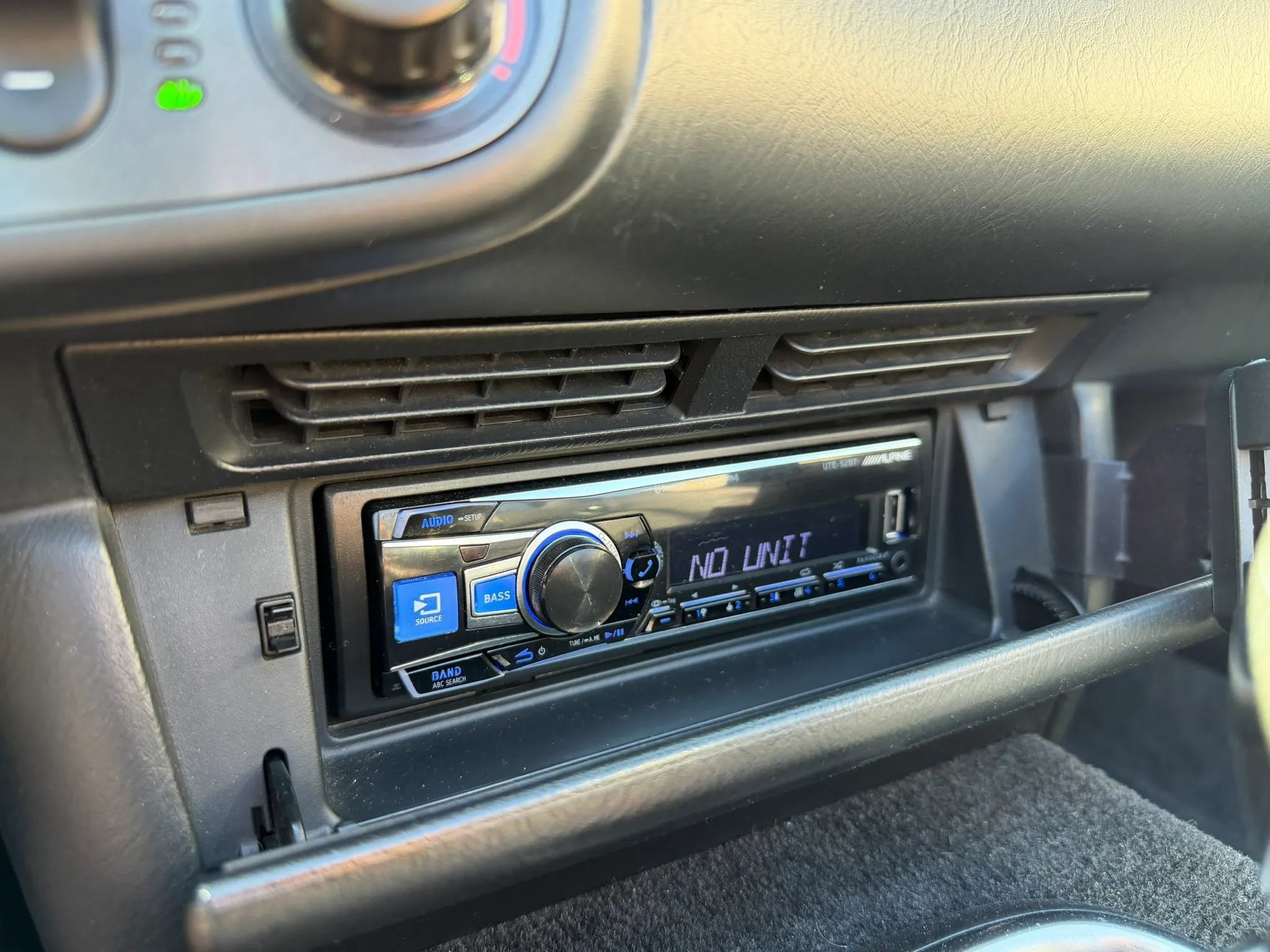Used 2001 Honda S2000 image 18