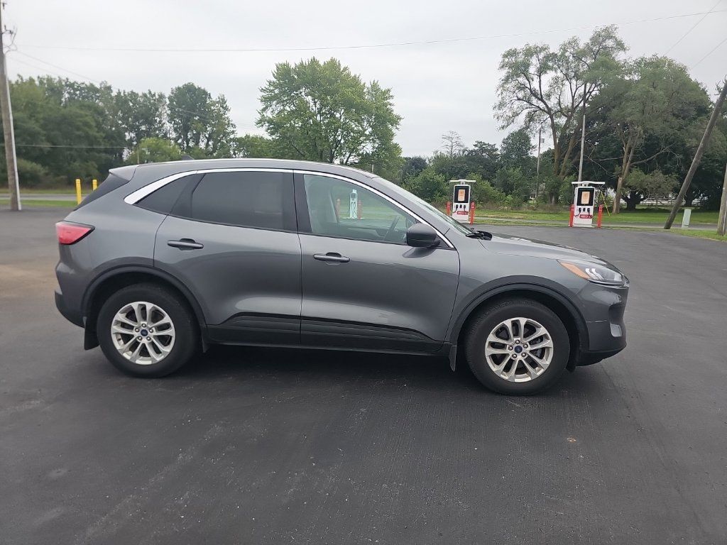 Used 2022 Ford Escape SE w/ Convenience Package AWD/4WD image 9