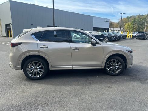 New 2025 MAZDA CX-5 AWD 2.5 S w/ Premium Plus Pkg image 6