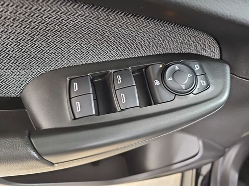 Certified 2023 Chevrolet TrailBlazer LS FWD image 32