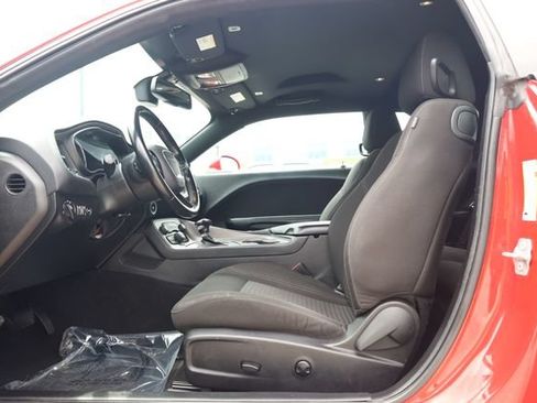 Used 2023 Dodge Challenger SXT RWD image 13