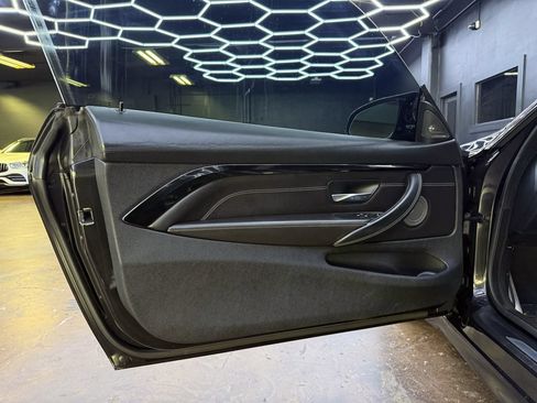 Used 2015 BMW M4 Coupe RWD image 12