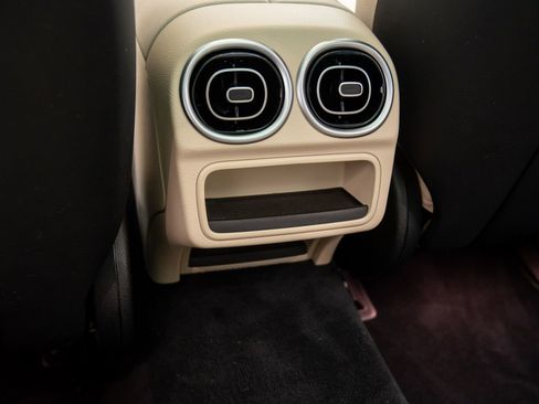 Certified 2023 Mercedes-Benz C 300 4MATIC Sedan image 21