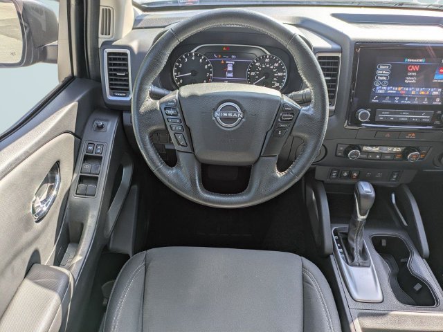 Used 2022 Nissan Frontier SV RWD image 17