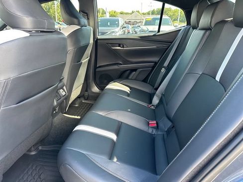 Used 2026 Toyota Camry SE w/ Convenience Package FWD image 11