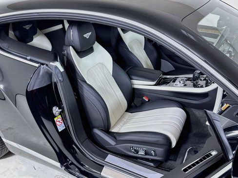 Used 2023 Bentley Continental GT V8 AWD/4WD image 27