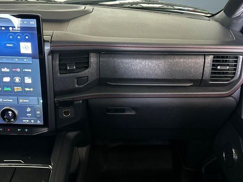 Used 2022 Ford Expedition Max Limited AWD/4WD image 33