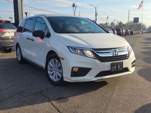 Used 2019 Honda Odyssey LX image 4