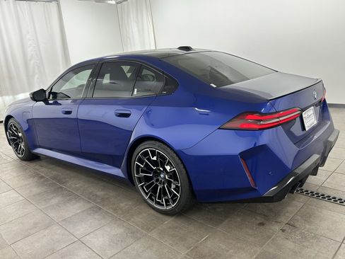 New 2026 BMW M5 Base w/ Executive Package image 4