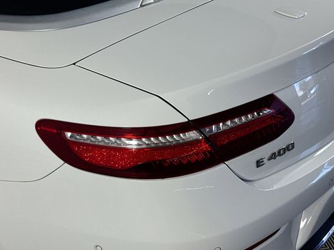 Used 2018 Mercedes-Benz E 400 E 400 image 34