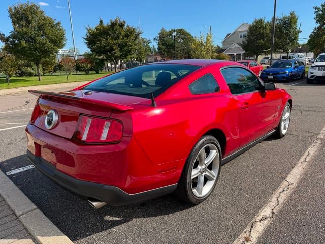 Used 2010 Ford Mustang GT Premium RWD image 18