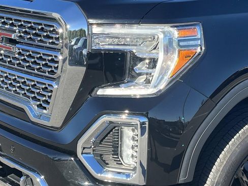 Used 2021 GMC Sierra 1500 Denali image 9