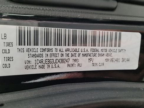 Used 2018 Jeep Grand Cherokee Limited RWD image 33