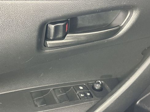 Used 2023 Toyota Corolla LE image 17