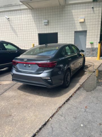 Used 2020 Kia Forte Sedan FWD image 5