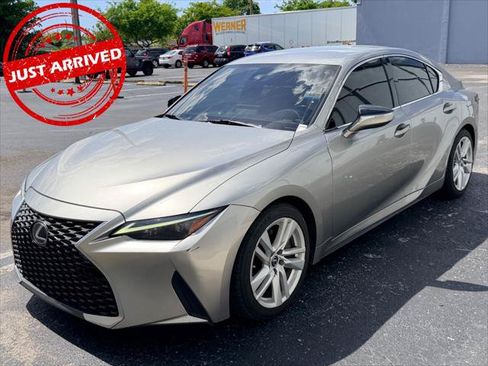 Used 2022 Lexus IS 300 RWD image 1