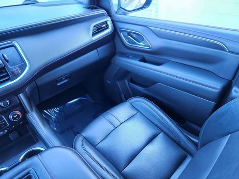 Used 2021 Chevrolet Tahoe RST w/ Luxury Package image 13