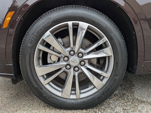 Used 2020 Cadillac XT6 Premium Luxury image 4