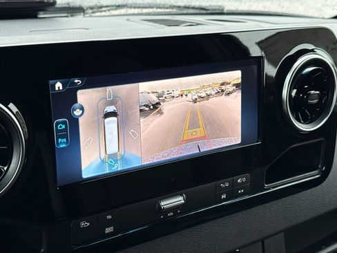 New 2026 Mercedes-Benz Sprinter 2500 image 18