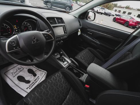 New 2025 Mitsubishi Outlander Sport ES image 15