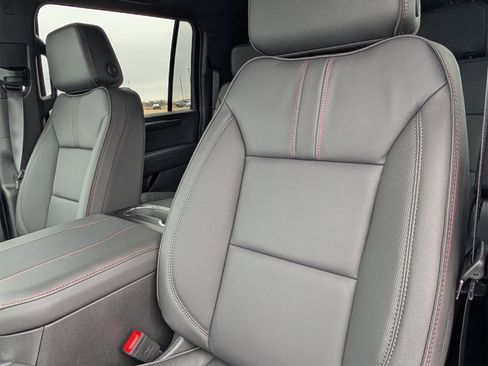 New 2026 Chevrolet Suburban RST w/ Comfort Package image 18