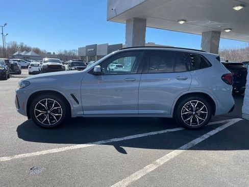 Used 2024 BMW X3 xDrive30i w/ M Sport Package AWD/4WD image 10